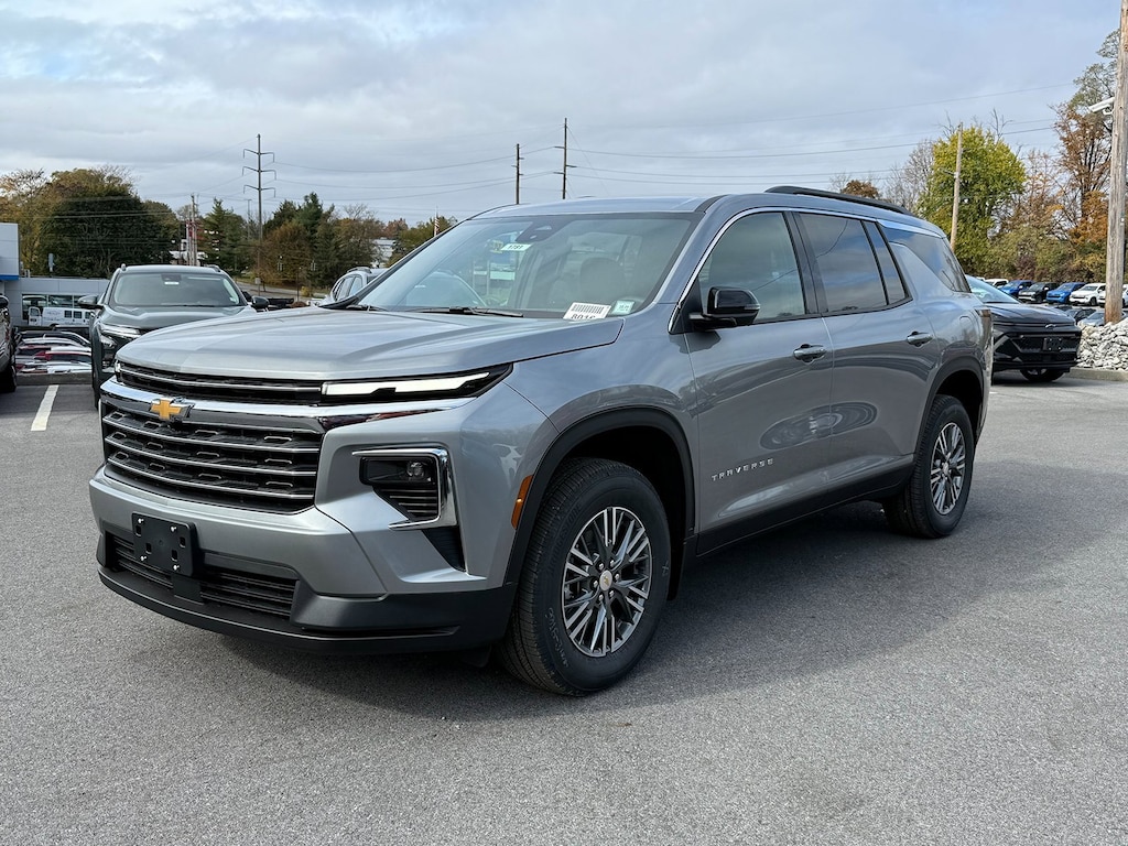 New 2026 Chevrolet Traverse LT SUV
