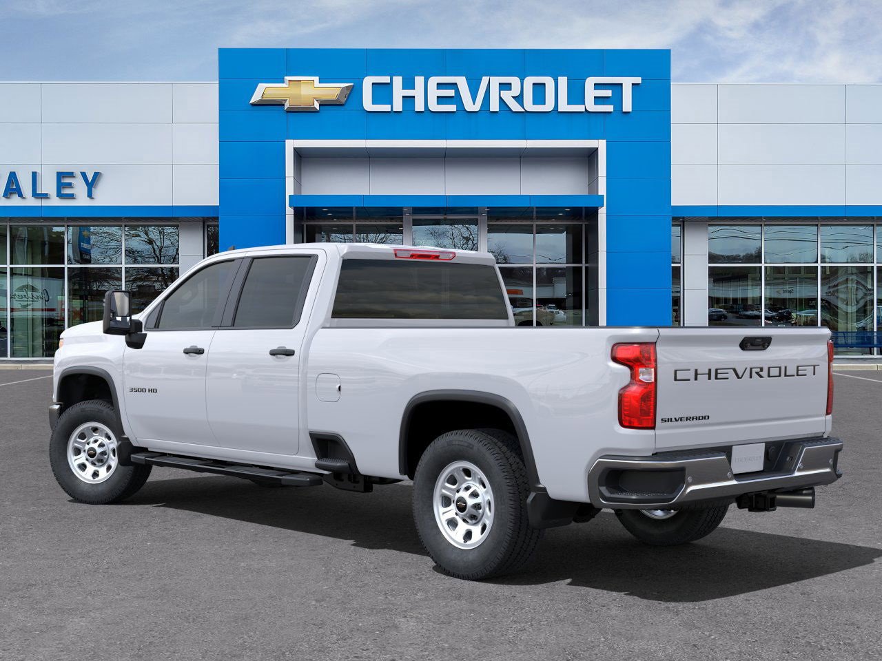 2025 Chevrolet Silverado 3500HD Work Truck photo 3