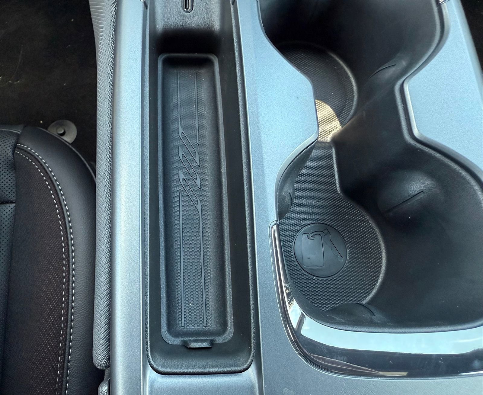2025 Chevrolet Equinox EV RS - Photo 26