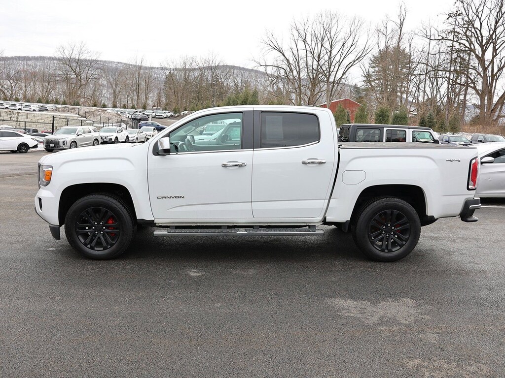 Used 2019 GMC Canyon 4WD SLT Truck