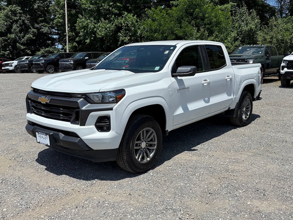 Used 2024 Chevrolet Colorado LT Truck