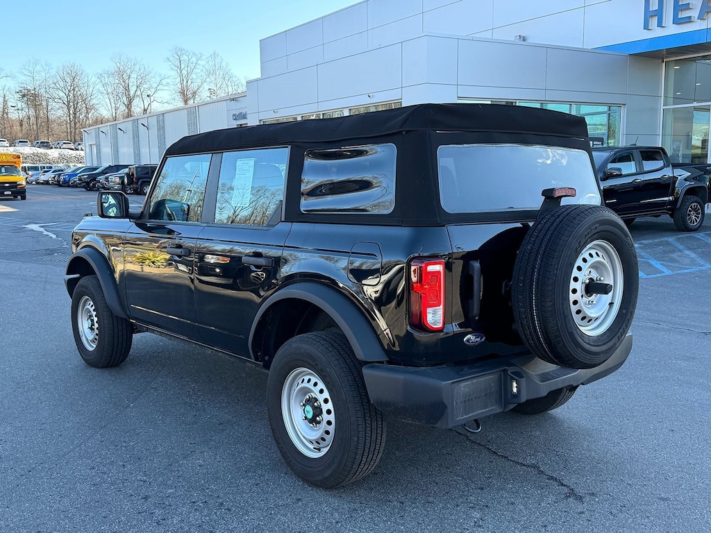 Used 2023 Ford Bronco Base SUV