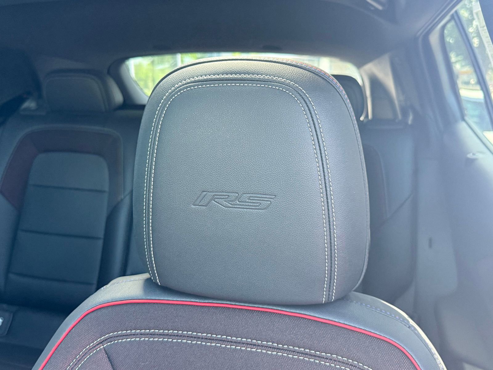 2025 Chevrolet Equinox EV RS - Photo 21