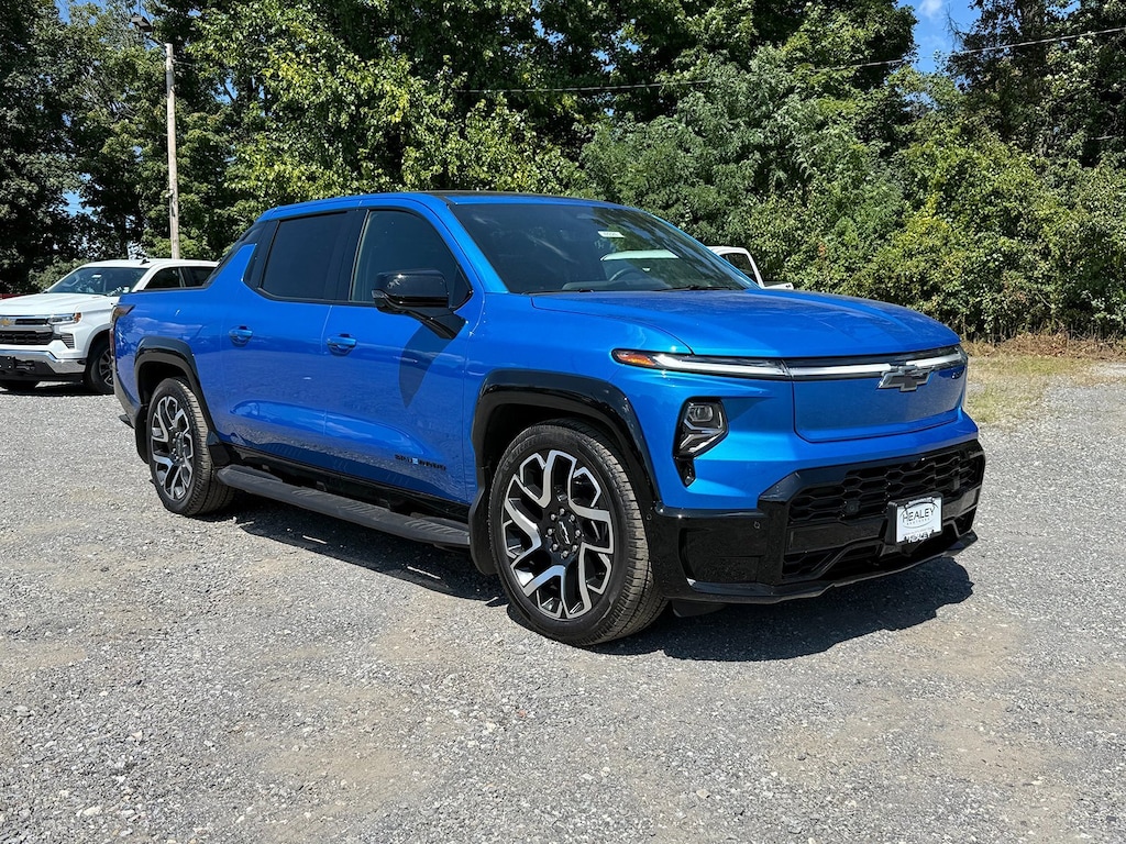 New 2025 Chevrolet Silverado EV RST - Max Range Truck Crew Cab