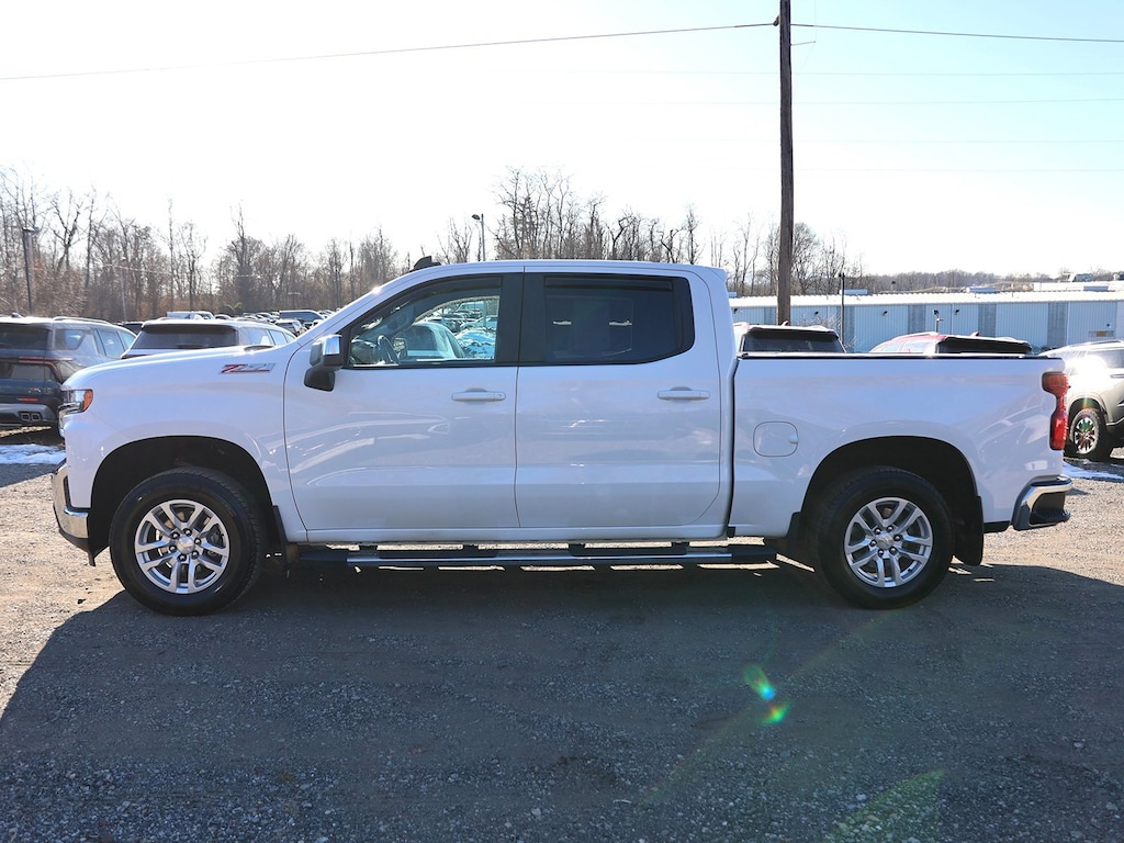 Used 2022 Chevrolet Silverado 1500 LTD LT Truck Crew Cab