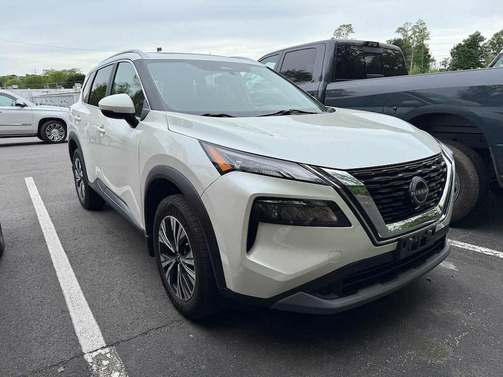 Used 2023 Nissan Rogue SV Intelligent AWD SUV