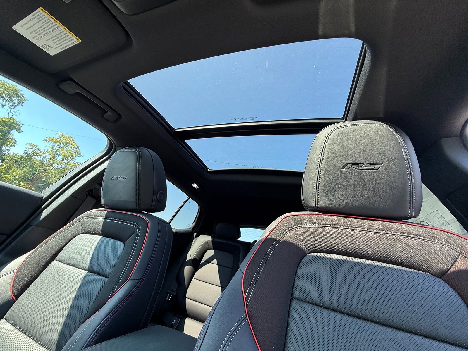 2025 Chevrolet Equinox EV 3RS photo 4