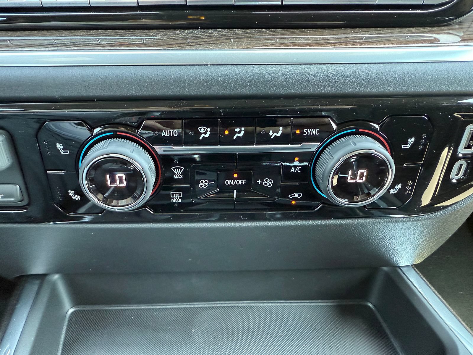 2026 Chevrolet Silverado 1500 RST - Photo 28