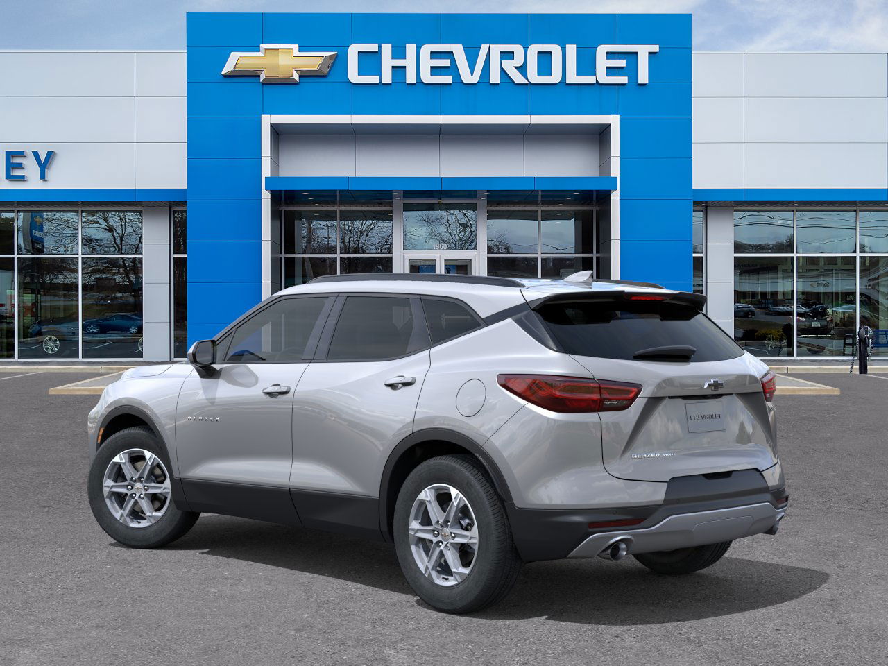 2025 Chevrolet Blazer 2LT photo 2