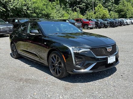 2023 CADILLAC CT4 Sport Car