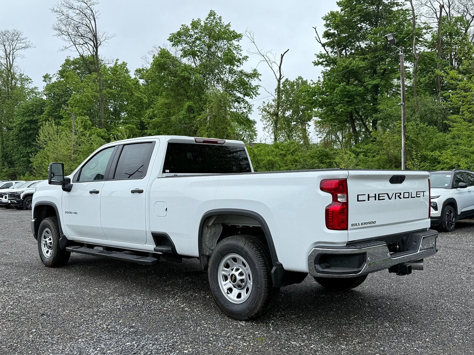 2025 Chevrolet Silverado 3500HD Work Truck photo 2