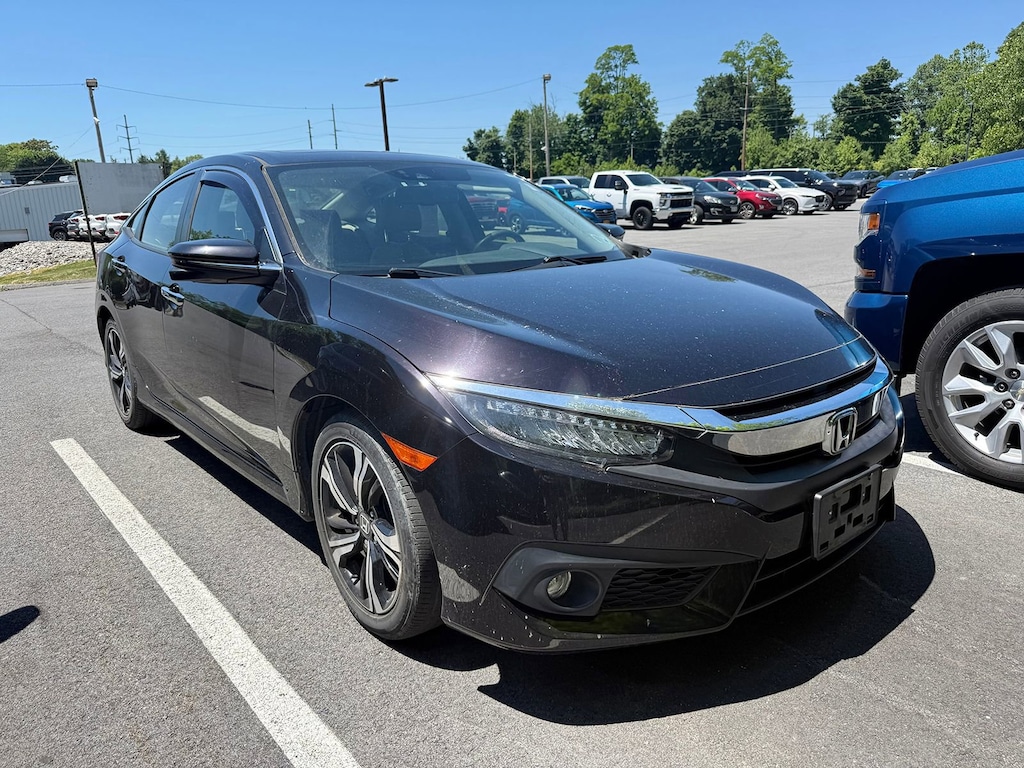 Used 2018 Honda Civic Touring Sedan