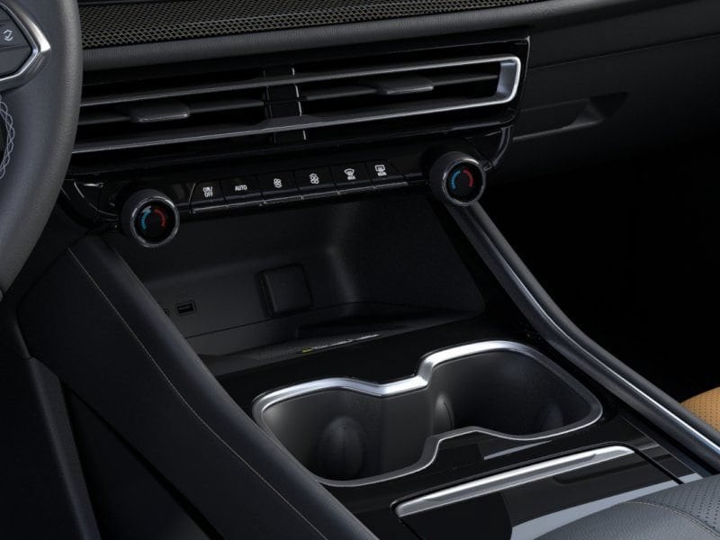 2027 Chevrolet Traverse Z71 - Photo 23