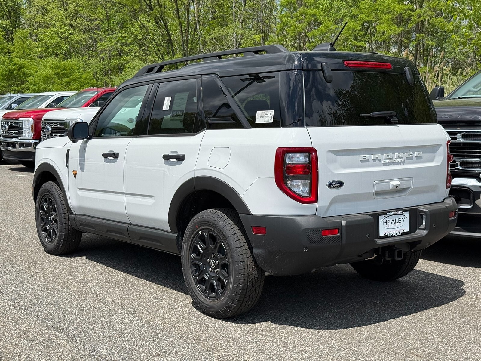 2025 Ford Bronco Sport Badlands photo 2