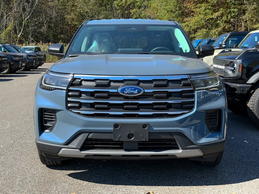 New 2025 Ford Explorer Active SUV