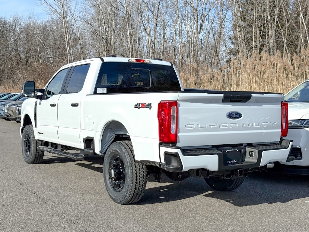 New 2026 Ford F-350 Truck Crew Cab