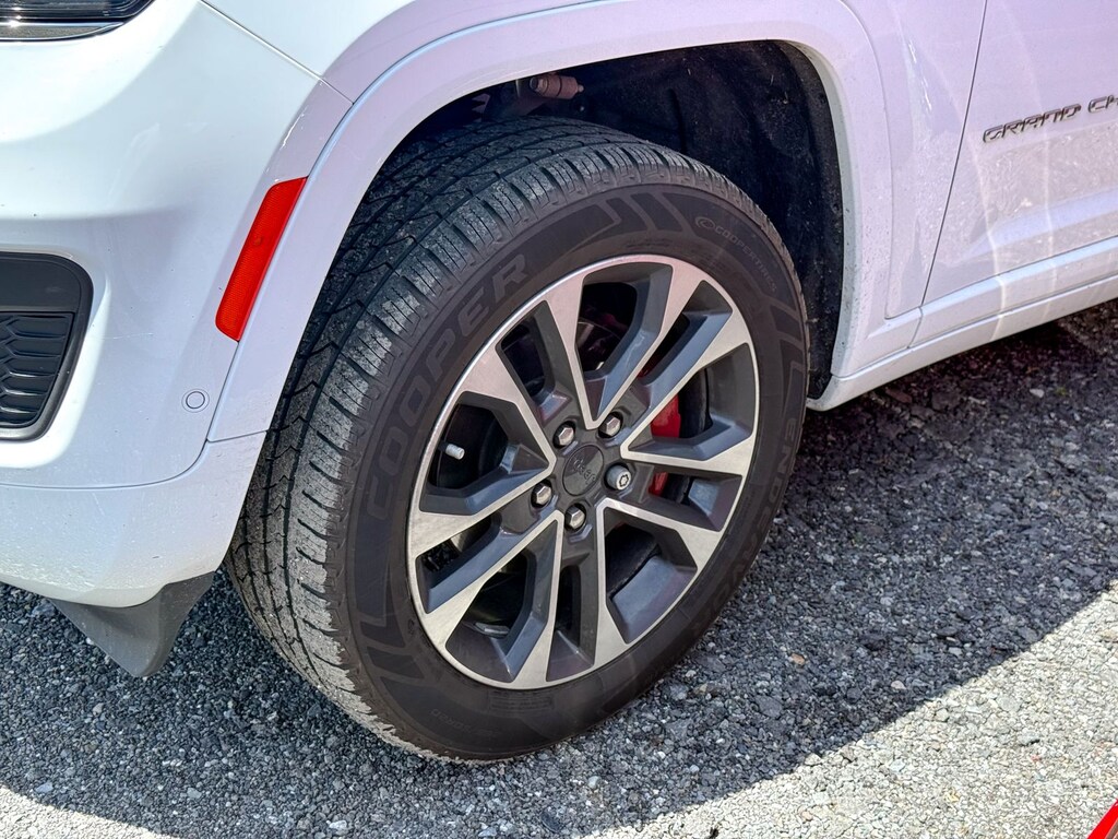 Used 2022 Jeep Grand Cherokee Overland SUV