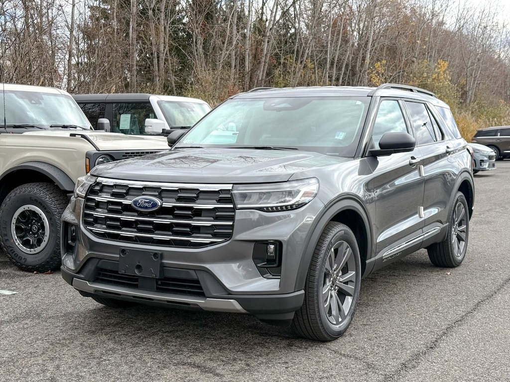 New 2025 Ford Explorer Active SUV