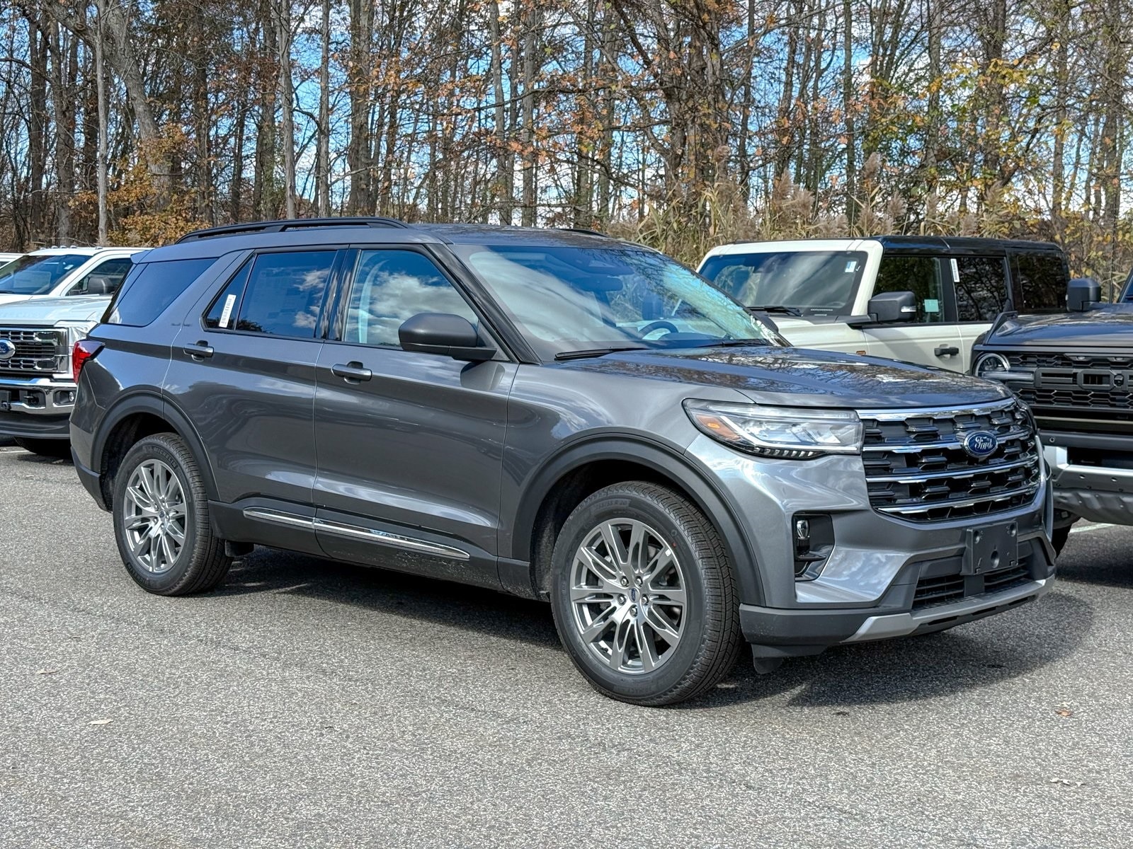 2025 Ford Explorer SUV 
