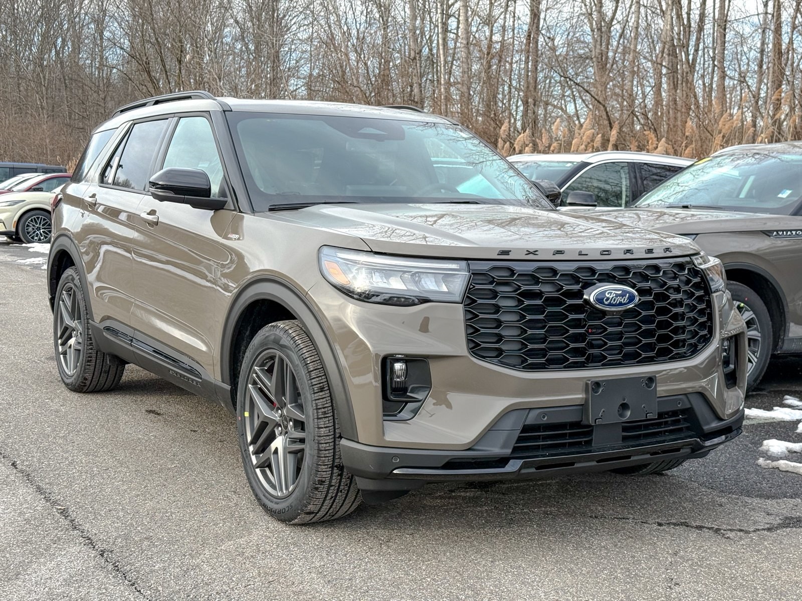 2026 Ford Explorer ST-LINE's photo