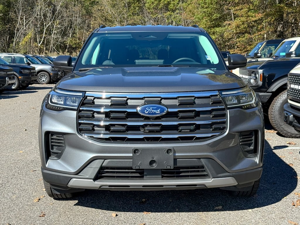 New 2025 Ford Explorer Active SUV