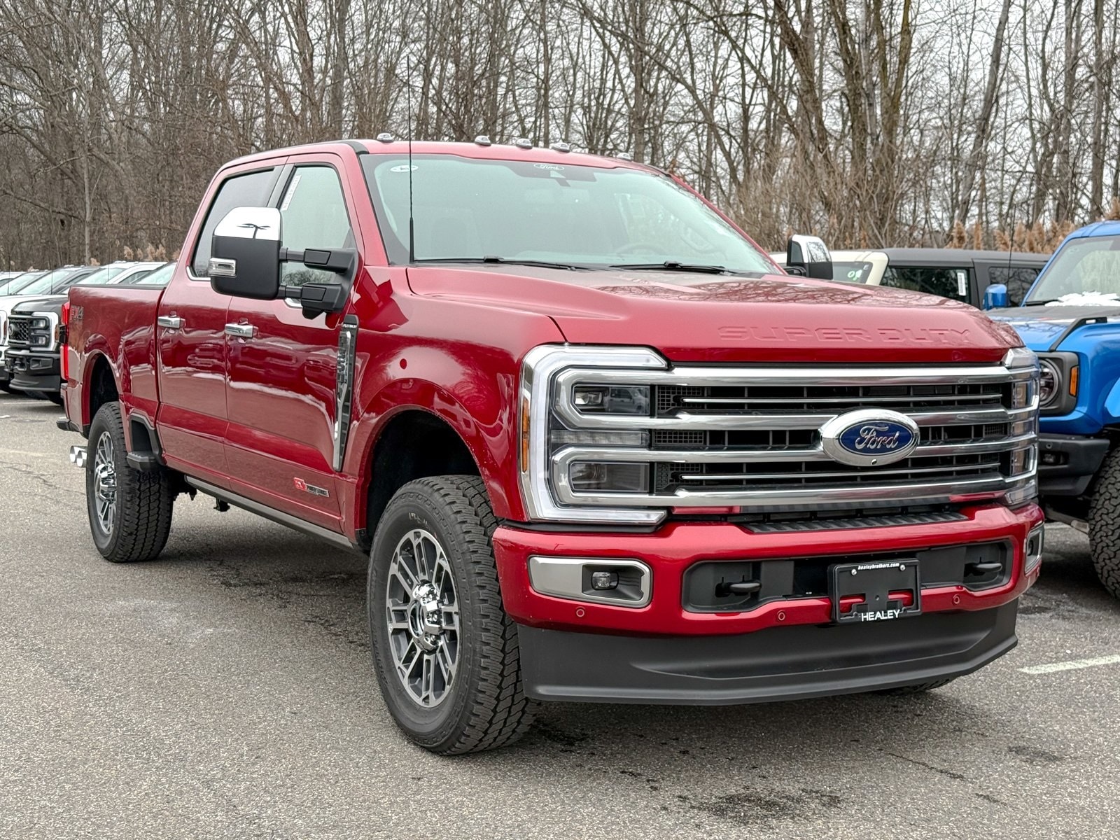 2026 Ford F-350 Super Duty Platinum's photo