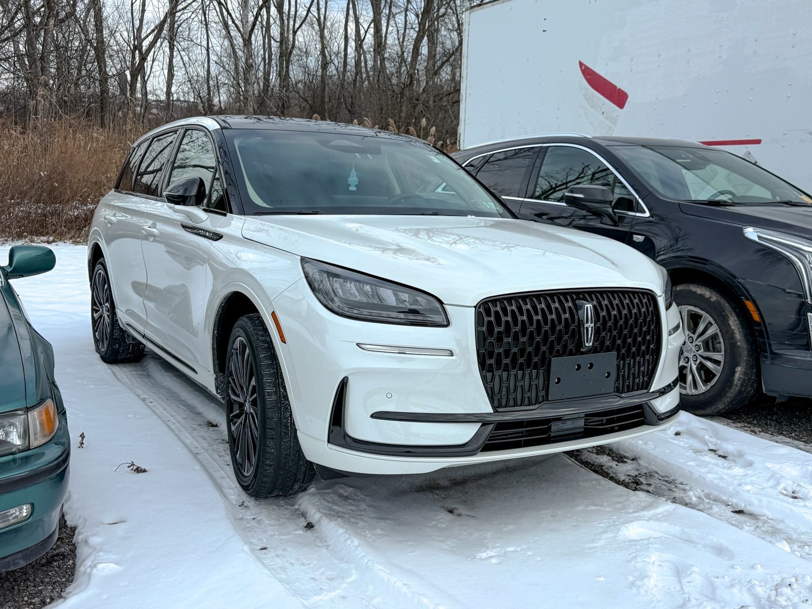 2023 Lincoln Corsair Base's photo