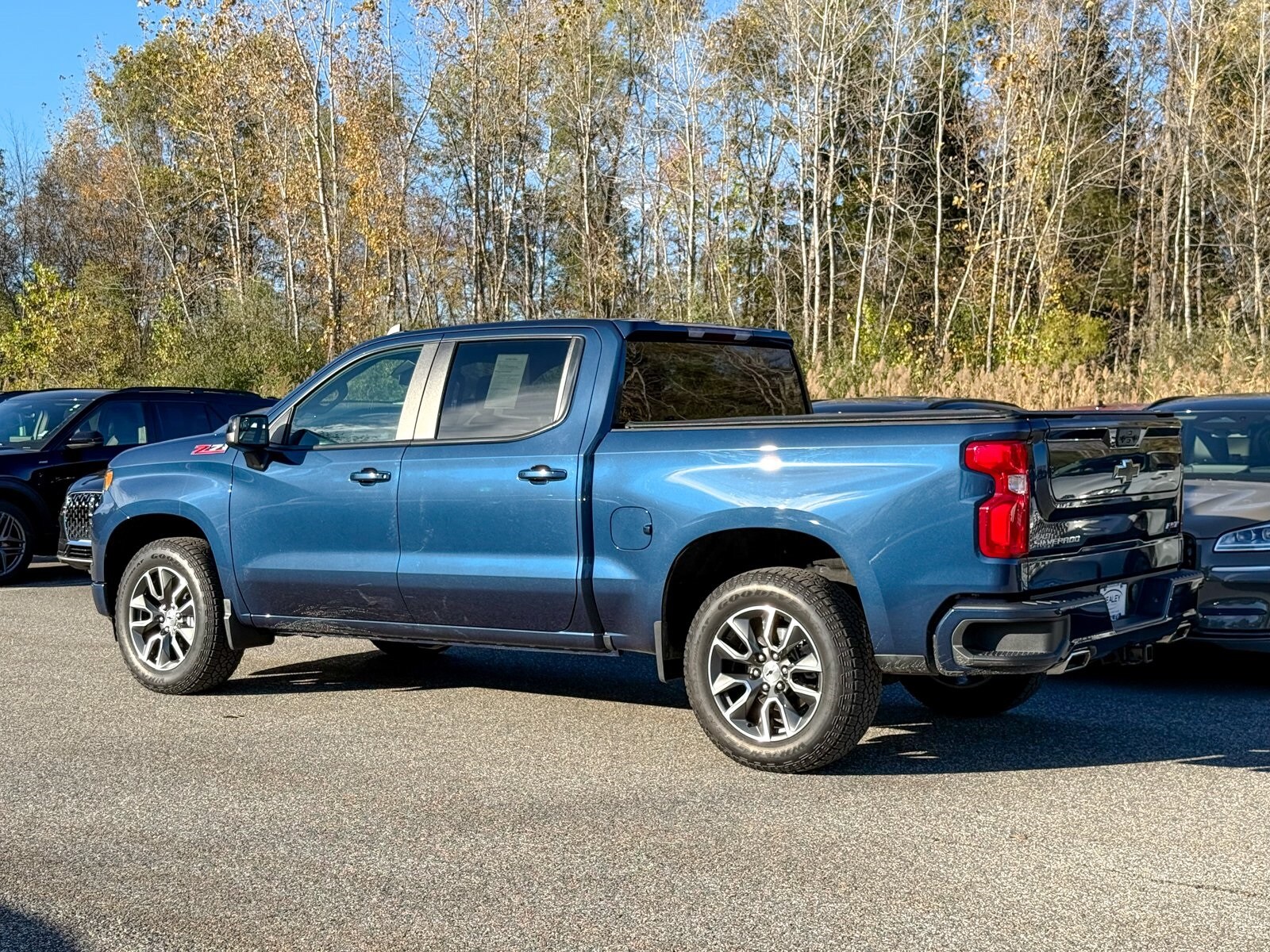 2023 Chevrolet Silverado 1500 RST photo 4