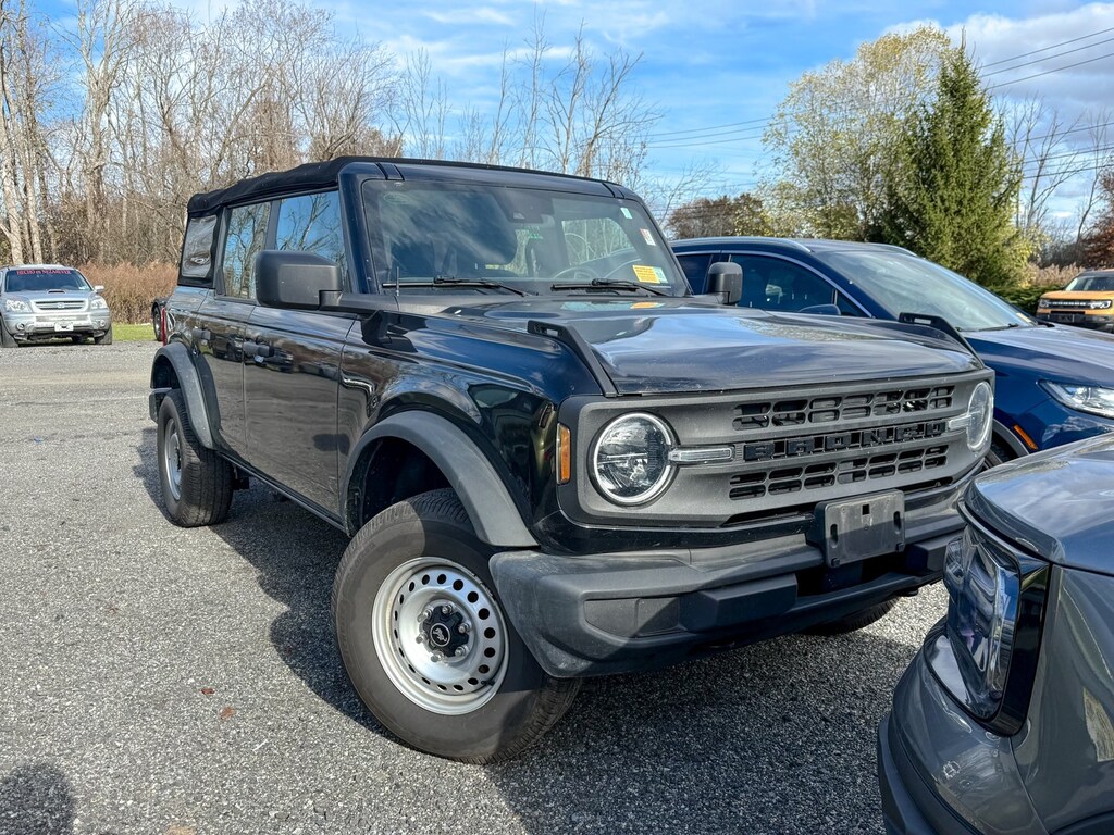 Used 2022 Ford Bronco Base SUV