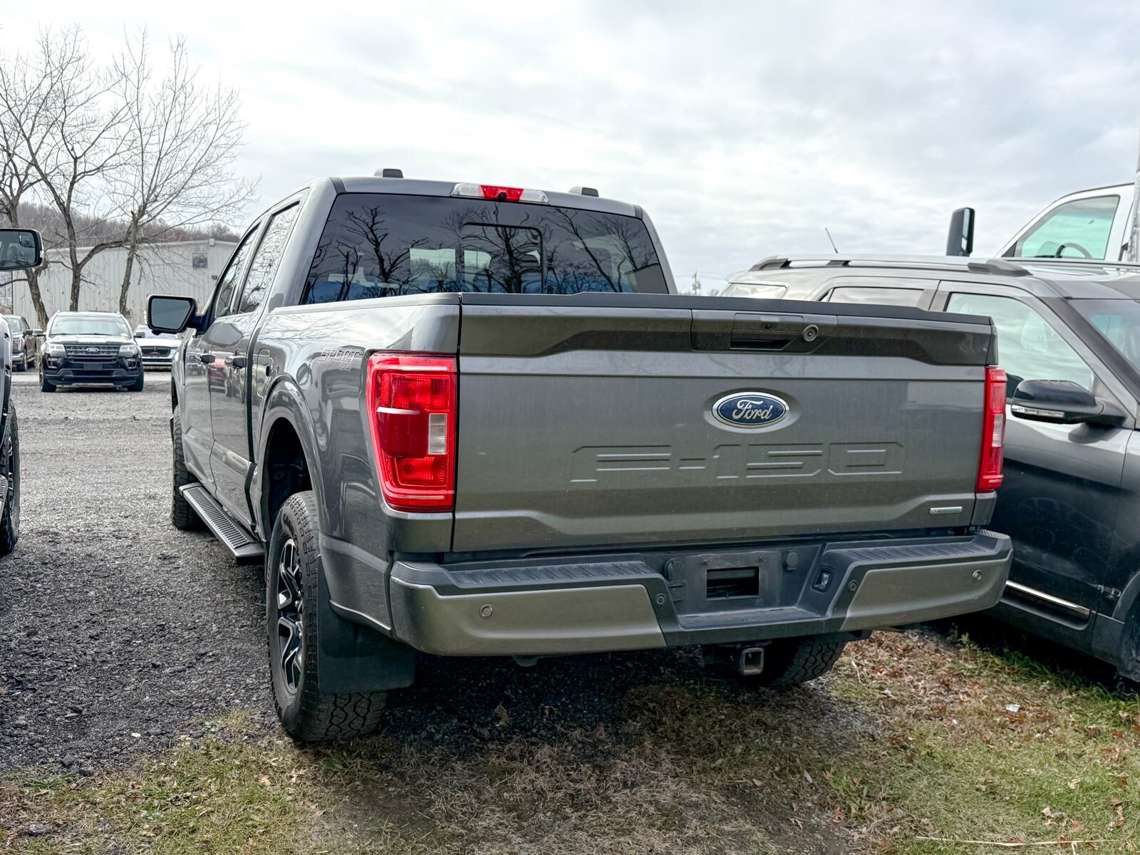 2022 Ford F-150 XLT photo 4