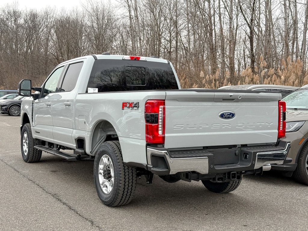 New 2026 Ford F-350 Truck Crew Cab