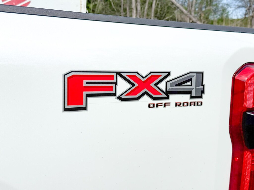 Used 2025 Ford F-350SD Platinum Truck