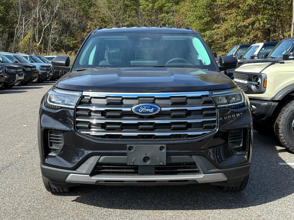 New 2025 Ford Explorer Active SUV