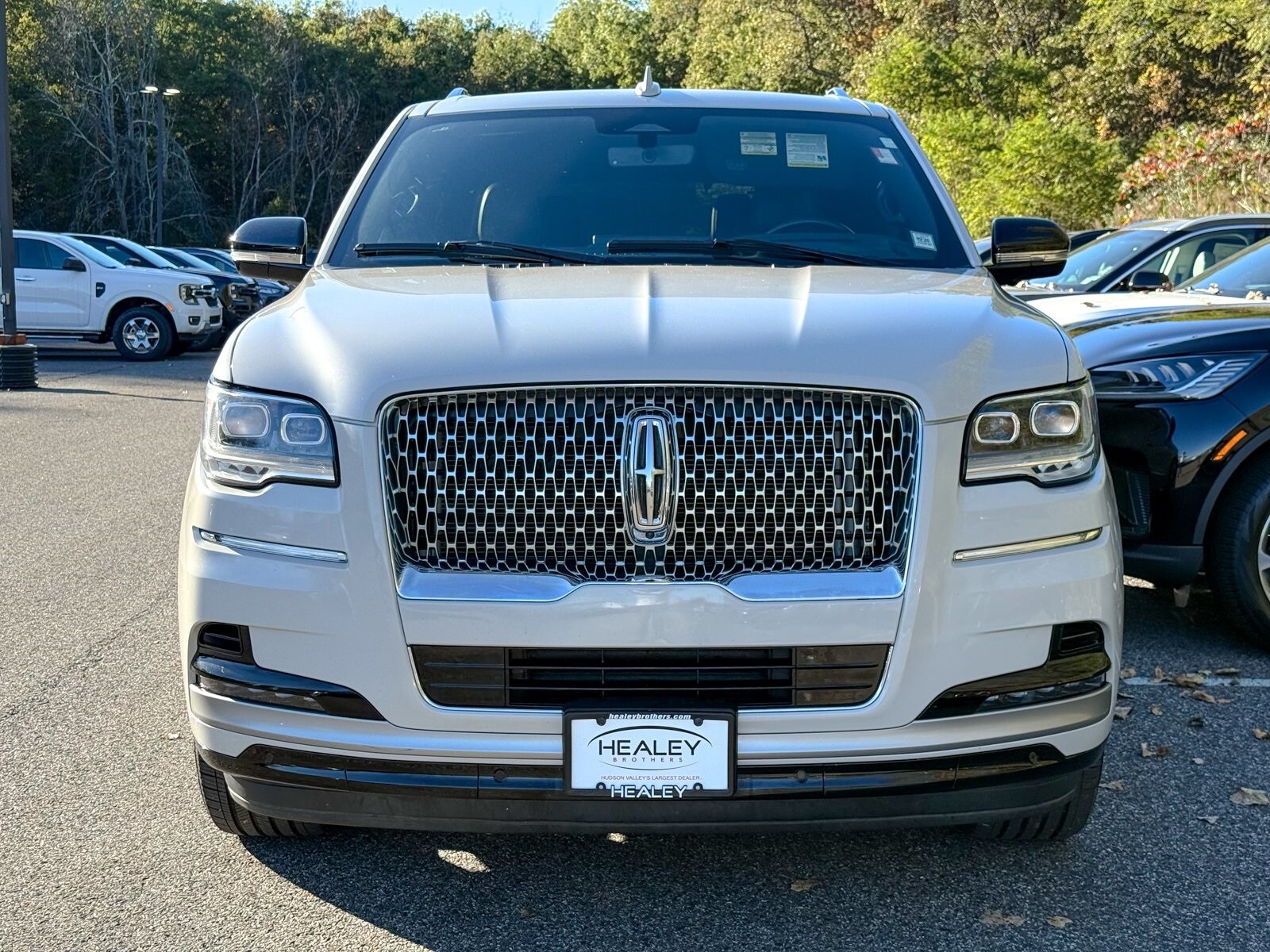 2023 Lincoln Navigator Reserve photo 2