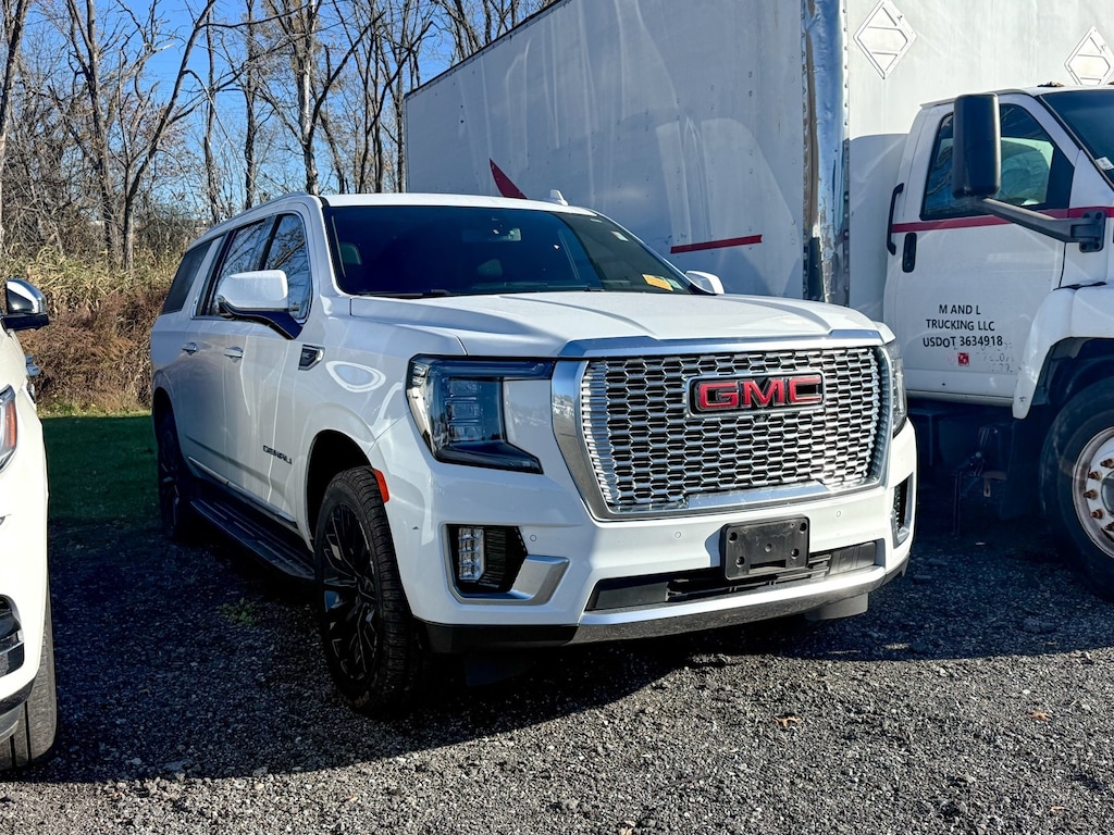Used 2021 GMC Yukon XL Denali SUV