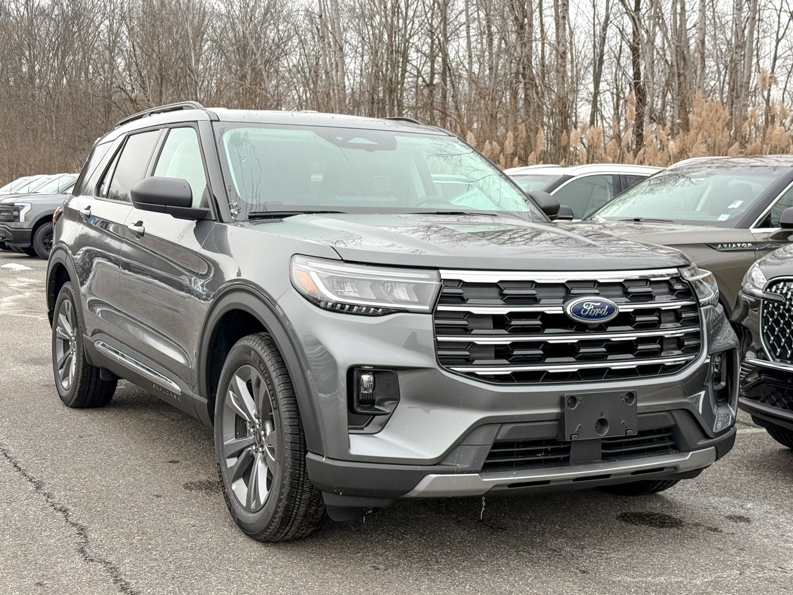 2025 Ford Explorer Active's photo