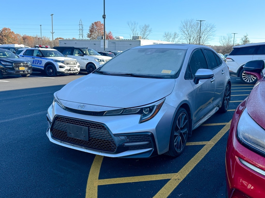 Used 2020 Toyota Corolla SE Sedan