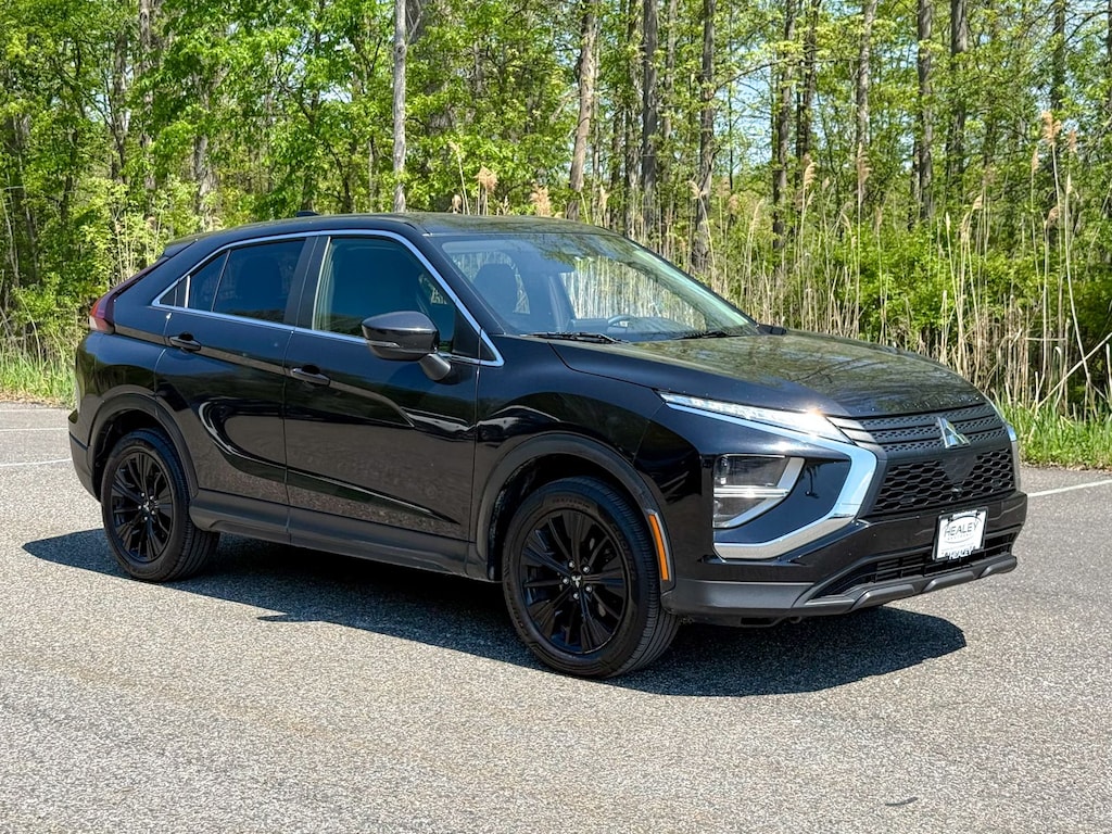 Used 2022 Mitsubishi Eclipse Cross LE SUV