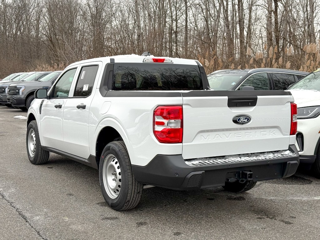 New 2025 Ford Maverick XL Truck SuperCrew