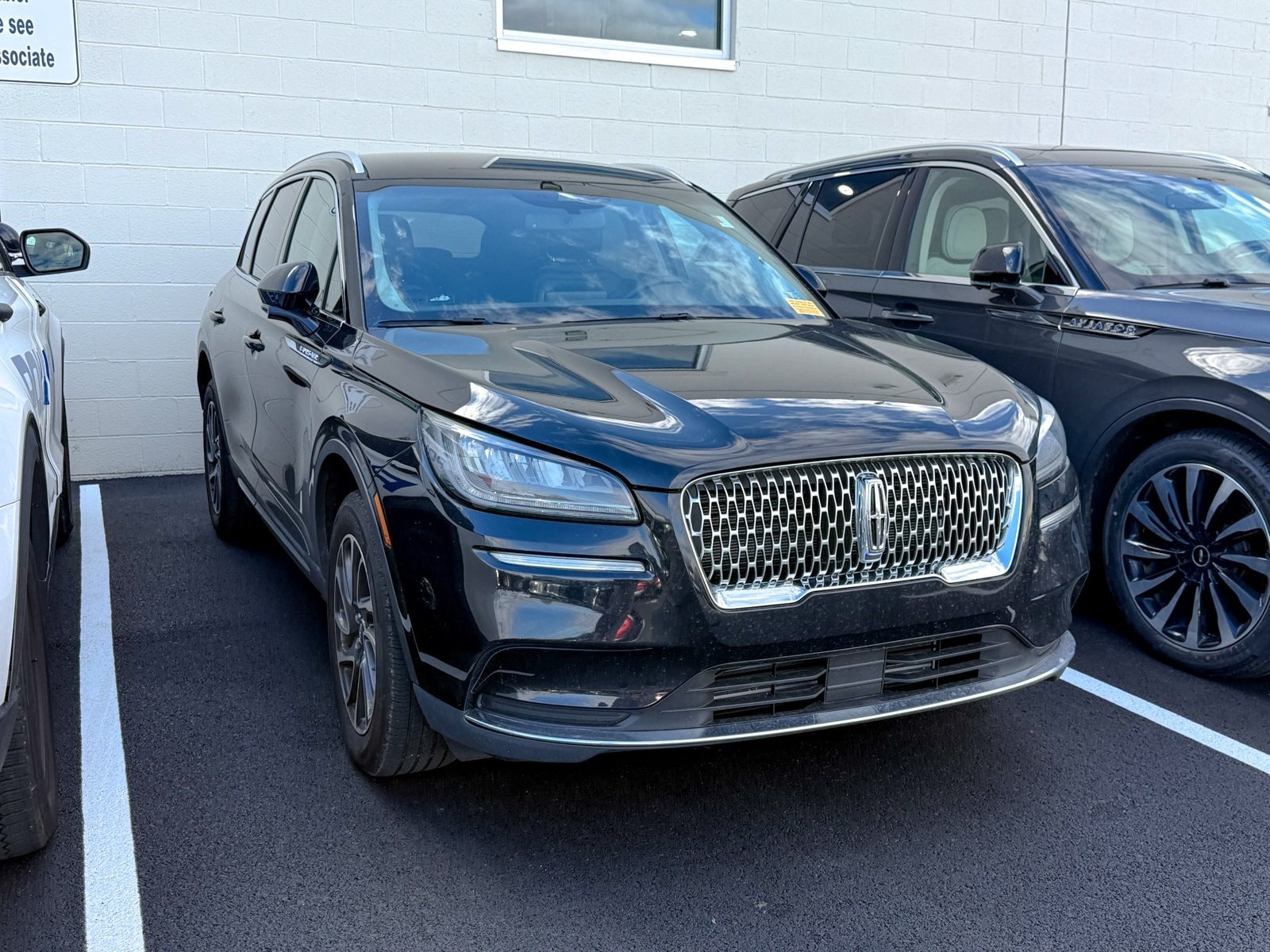 2022 Lincoln Corsair Base