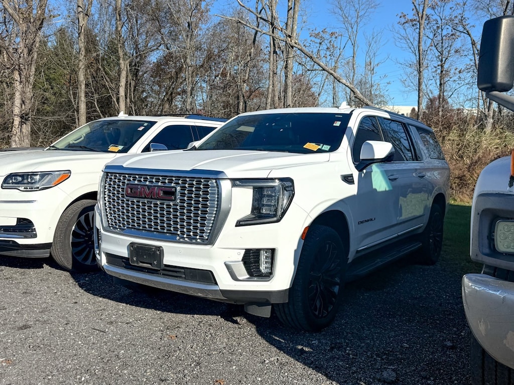 Used 2021 GMC Yukon XL Denali SUV