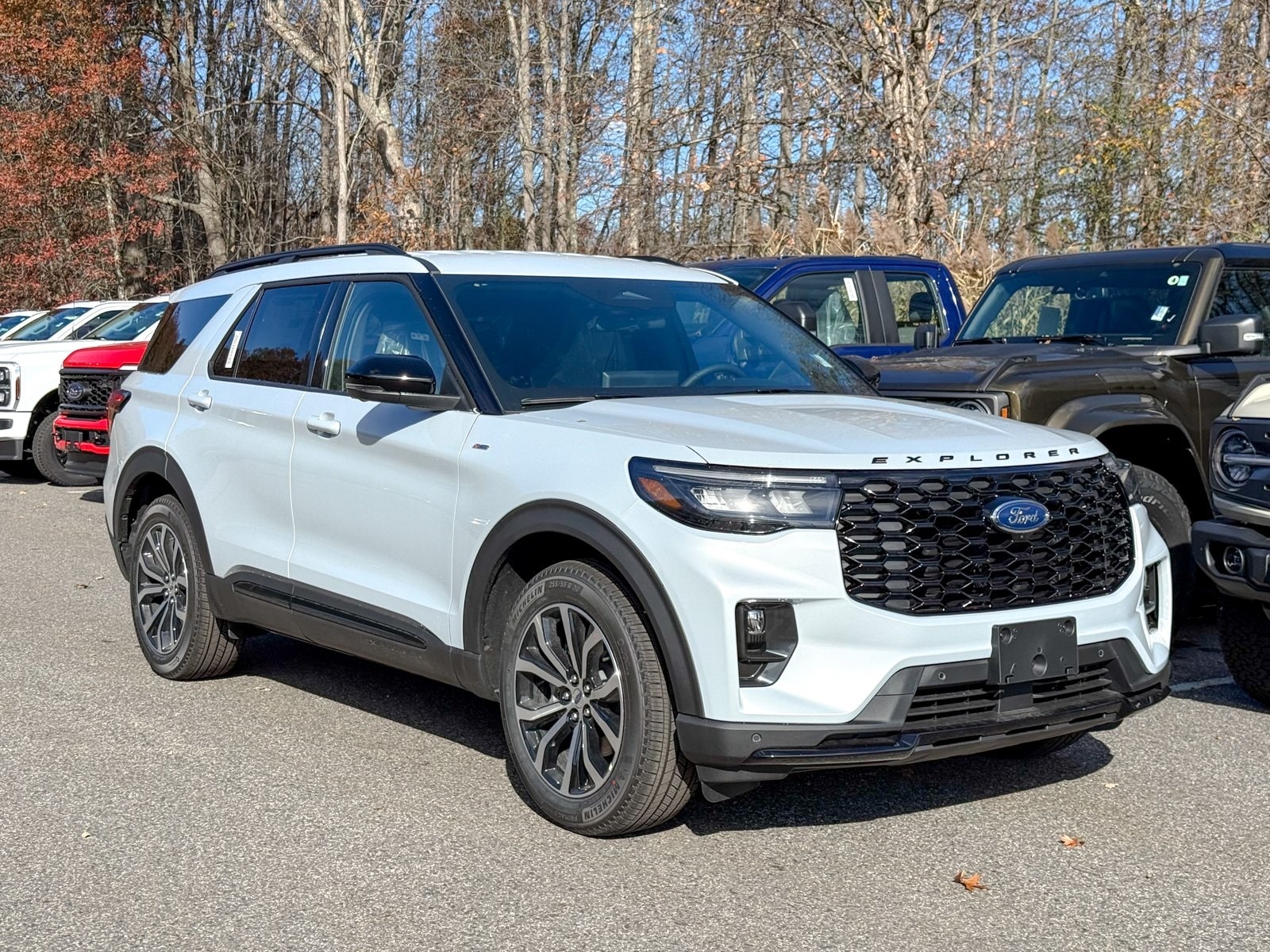 2026 Ford Explorer ST-LINE's photo