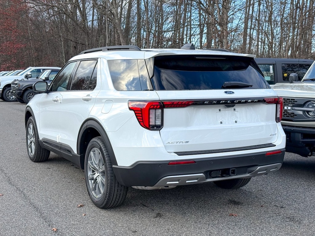New 2026 Ford Explorer Active SUV