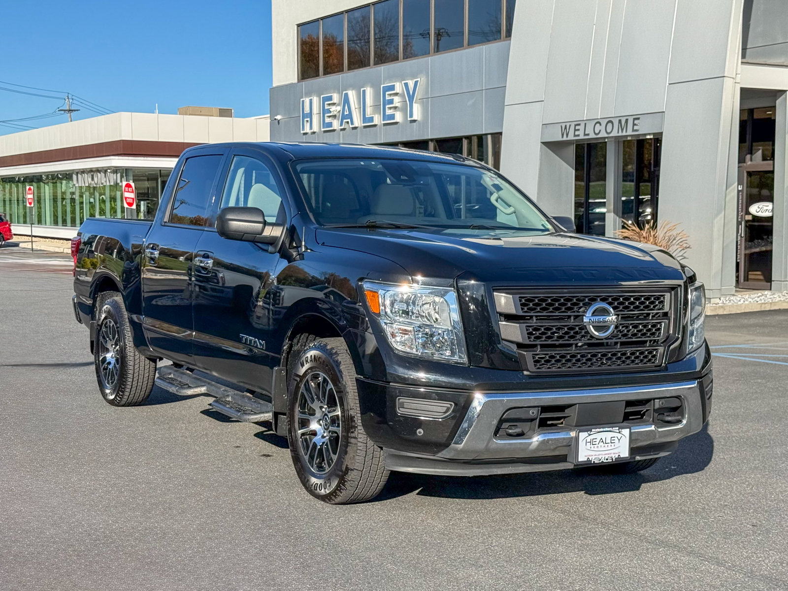 2021 Nissan Titan