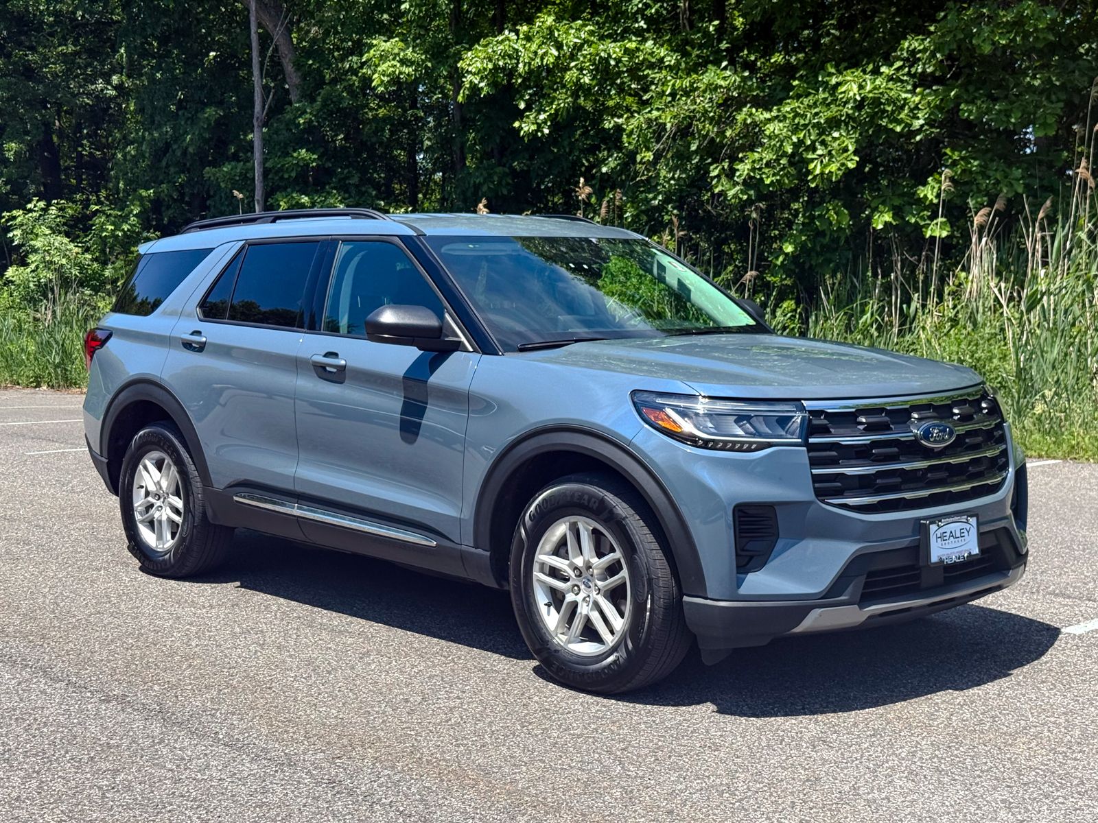 Used Ford Explorer in Goshen, NY | Healey Ford