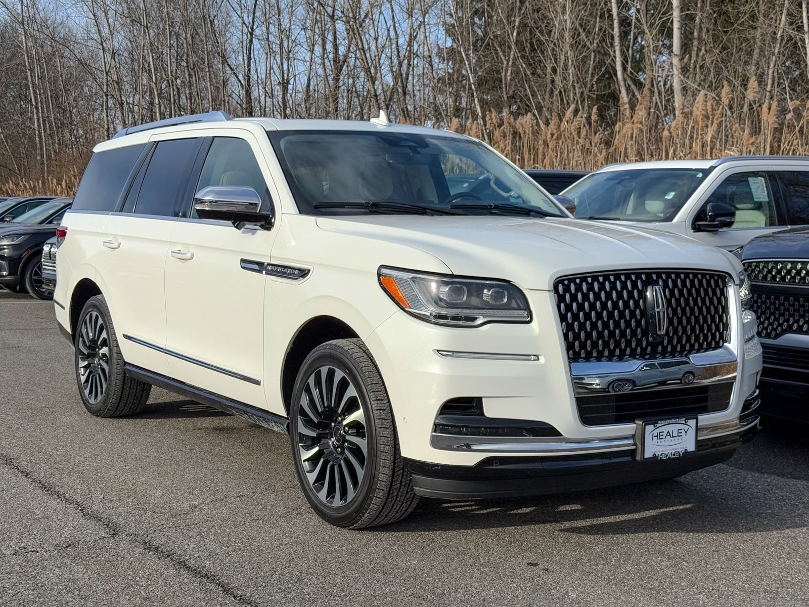 2022 Lincoln Navigator Black Label's photo