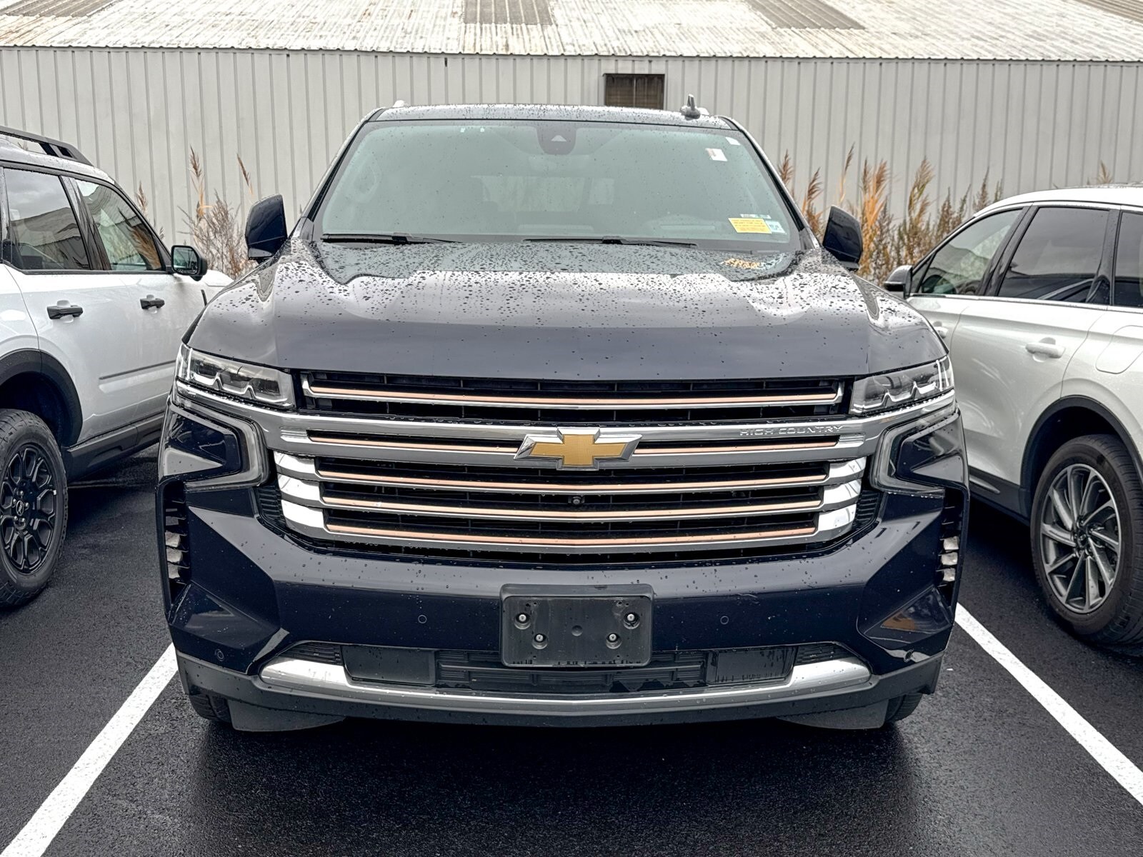 2021 Chevrolet Tahoe High Country photo 2