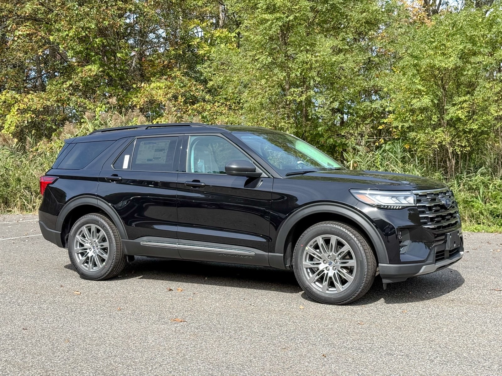 2025 Ford Explorer SUV 