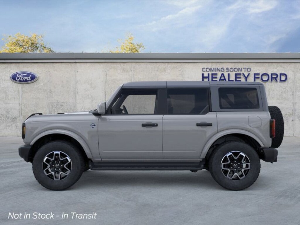 New 2026 Ford Bronco Outer Banks SUV