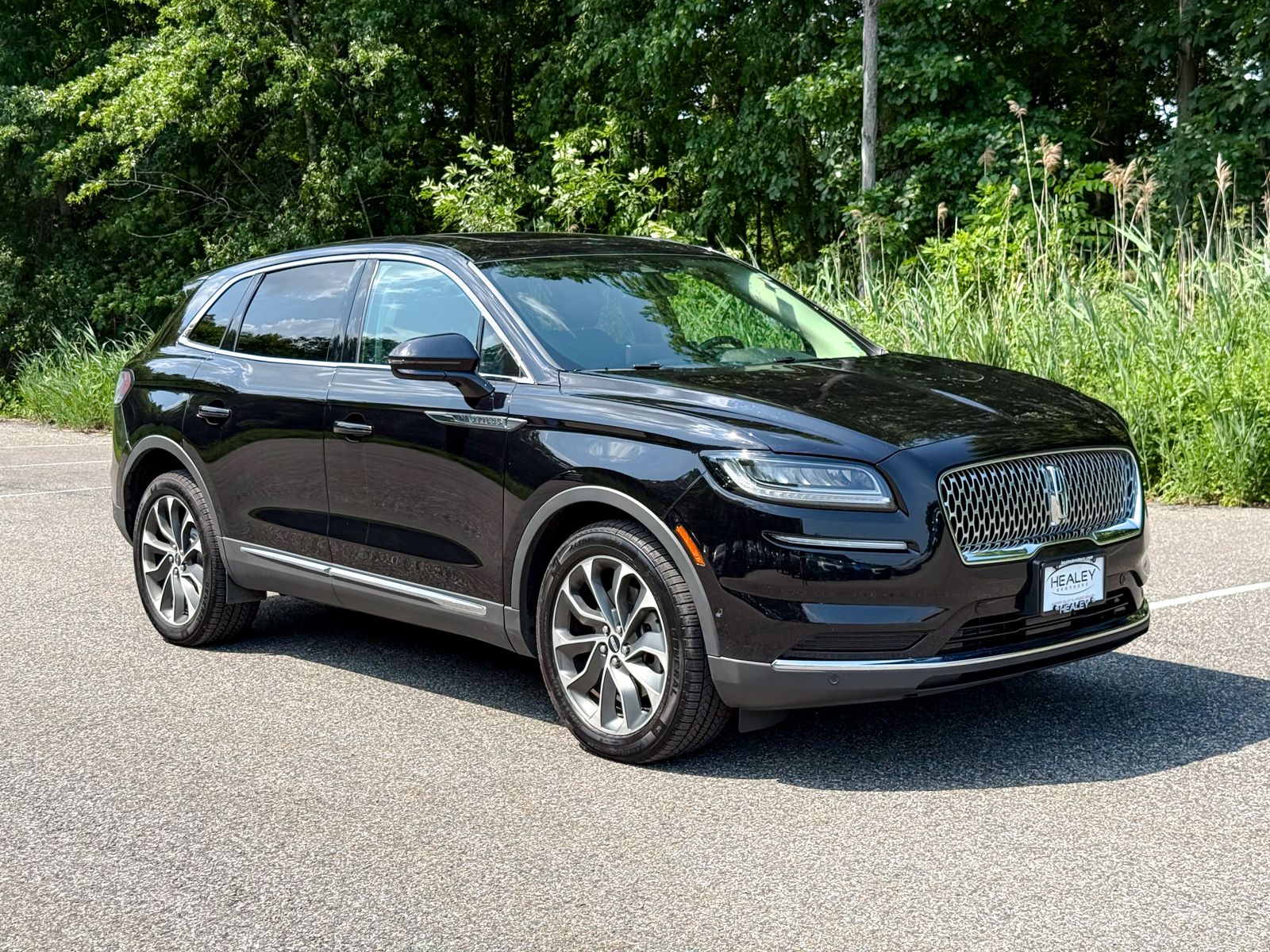 2023 Lincoln Nautilus Reserve AWD's photo